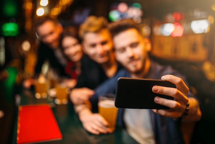 Mitra mendukung pengalaman mobile Indonesia